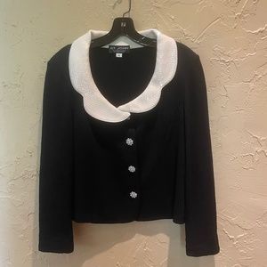 Elegant St. John knit jacket